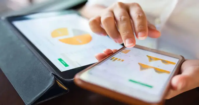 بهترین نرم افزار حسابداری موبایل