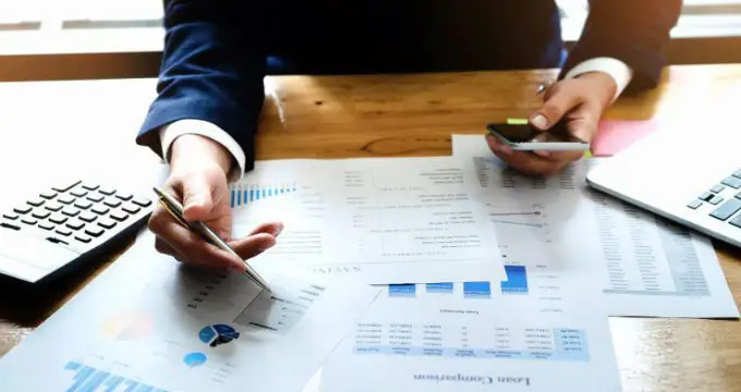 معیارهای کلیدی برای انتخاب بهترین مشاوران مالیاتی کدامند؟