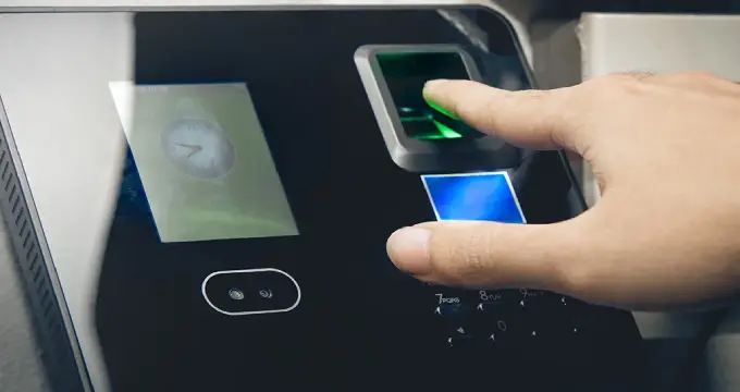 چگونه بهترین نرم افزار حضور و غیاب را پیدا کنیم؟